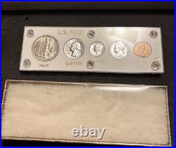 1940 5 Coin US Mint Year Set Gem BU Coins White Capital Holder Display Box 1940 5 Coin US Mint Year Set Gem BU Coins White Capital Holder Display Box