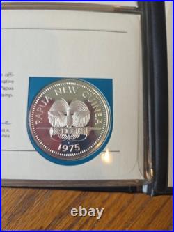 1975 PNG Proof Set 8 Coins 10K Bird of Paradise. 925 Sterling 5K Eagle. 5 Silver 1975 PNG Proof Set 8 Coins 10K Bird of Paradise. 925 Sterling 5K Eagle. 5 Silver