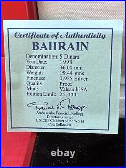 1998 BAHRAIN 5D SILVER PROOF RARE with COA and box 5 Dinars AH1418 UNICEF