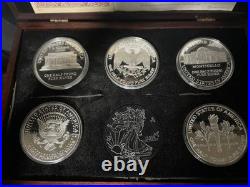 Giant Presidential Proof Set. 999 Silver Limited Edition Giant Presidential Proof Set. 999 Silver Limited Edition