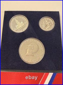 U. S. BICENTENNIAL SILVER PROOF SET 1776-1976 3 Coins 40% Silver