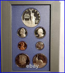 U. S. Mint 1986 Prestige Proof Set with Statue of Liberty Commemorative Coin